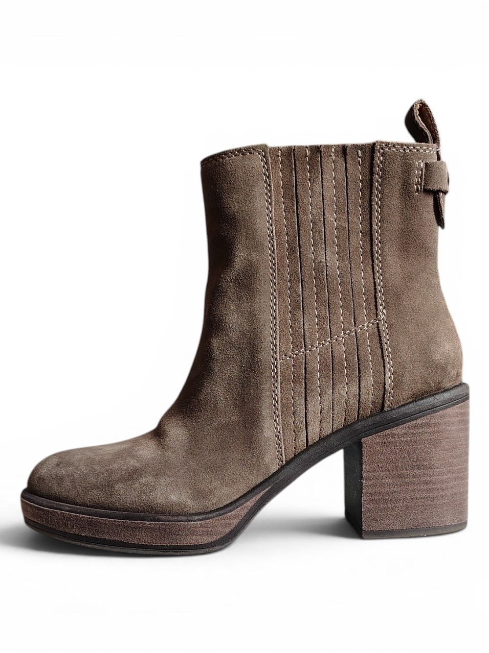Crown Vintage Women’s Capari Taupe Suede Leather Block Heel Booties Size 9 M